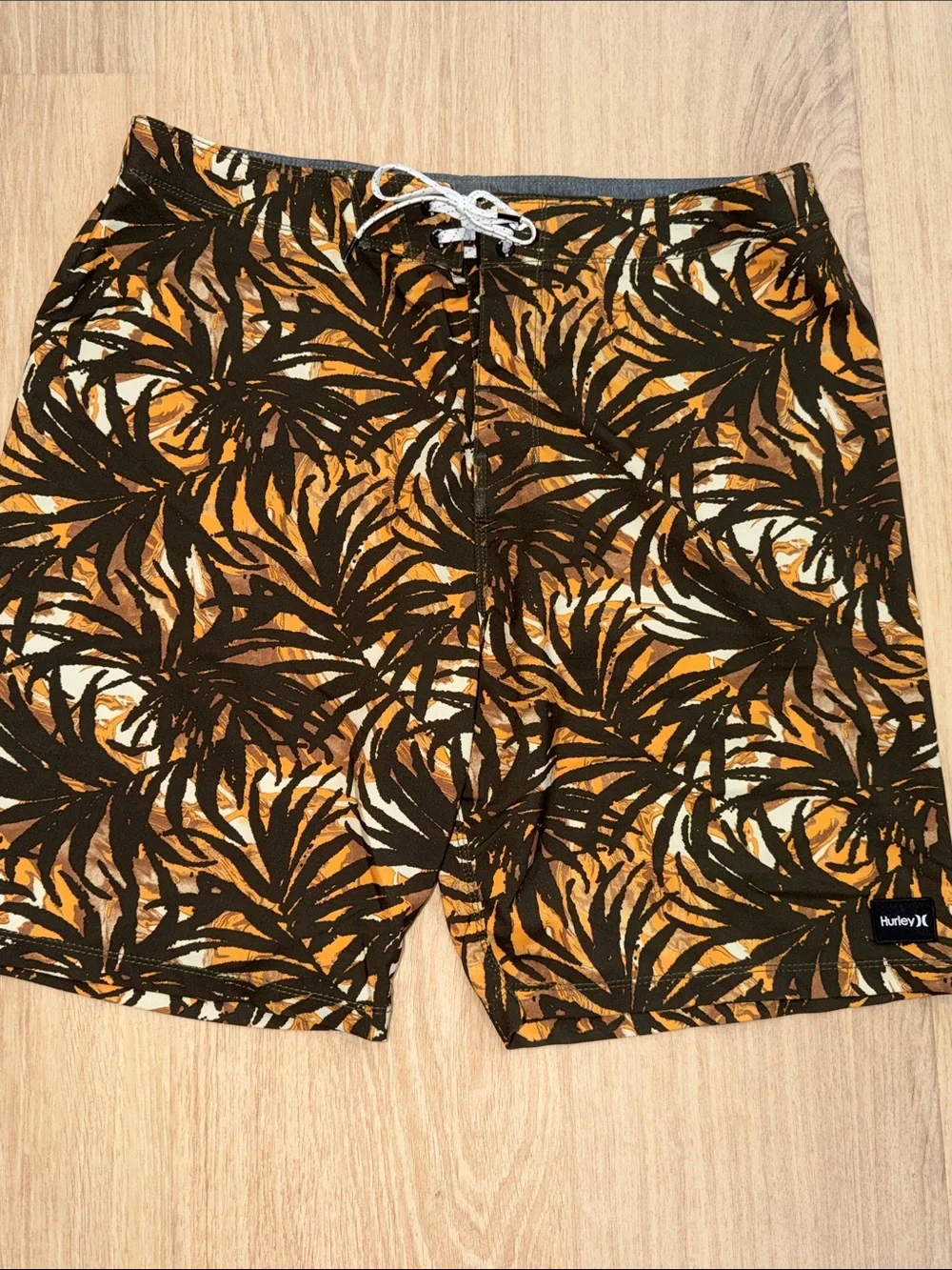 Hurley Orange and Black Palm-Print Swim Shorts size 34”
